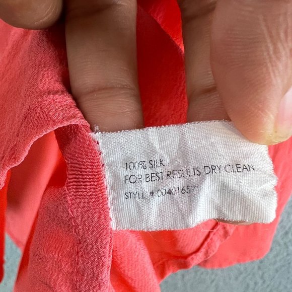 Club Monaco Womens Blouse Pink 100% Silk Button Up Long Sleeves Small - Picture 4 of 9